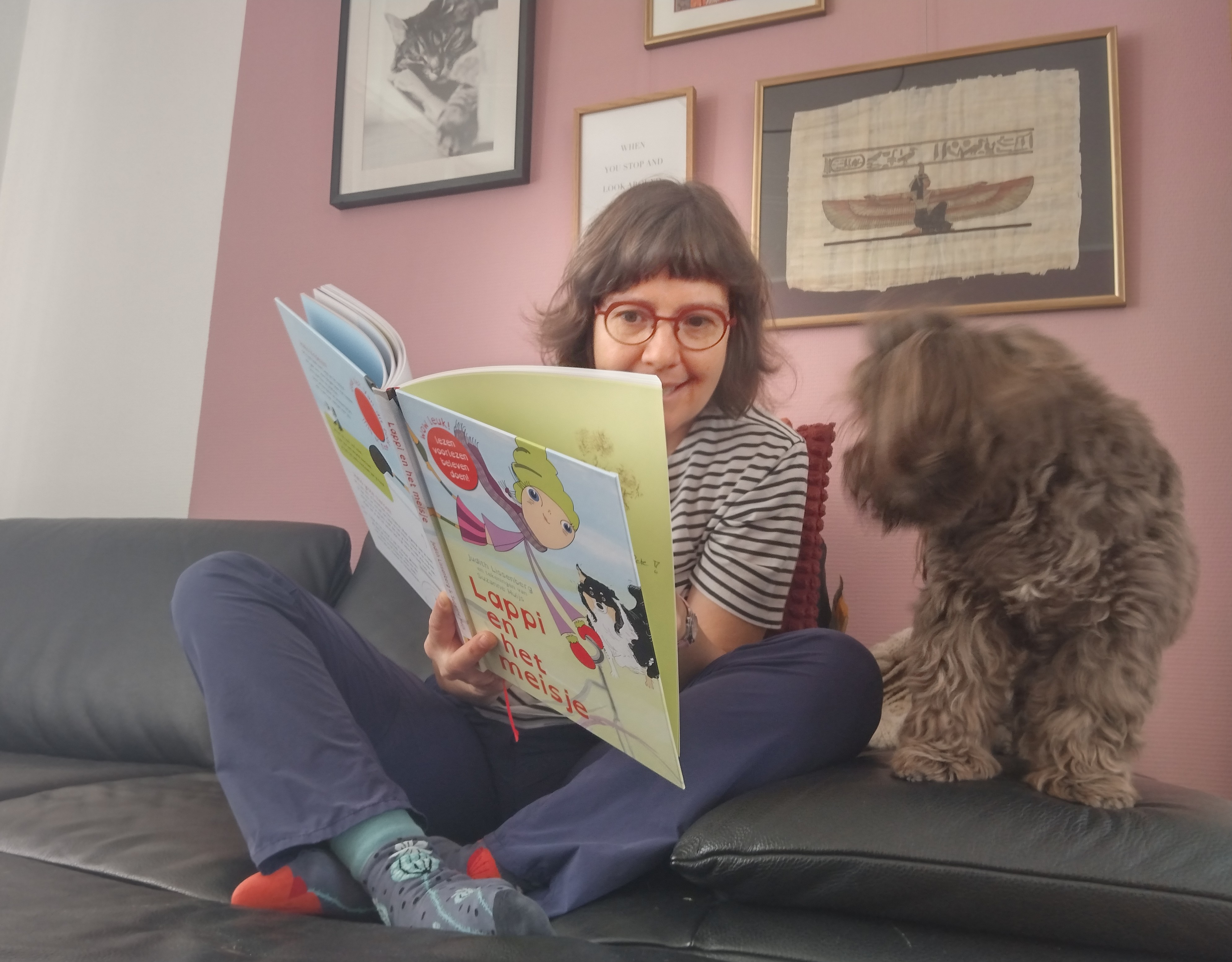 Christel en Scottie de voorleeshond