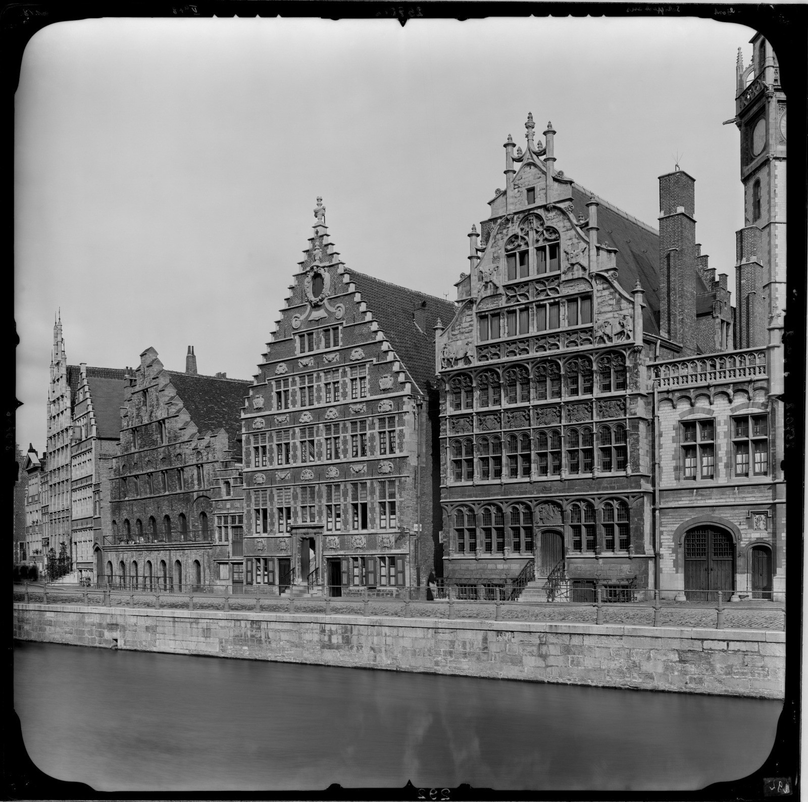 Duitse Negatieven en Kriegsalbum Gent