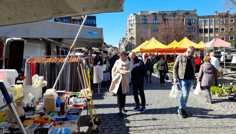 Wekelijkse markt Lanaken