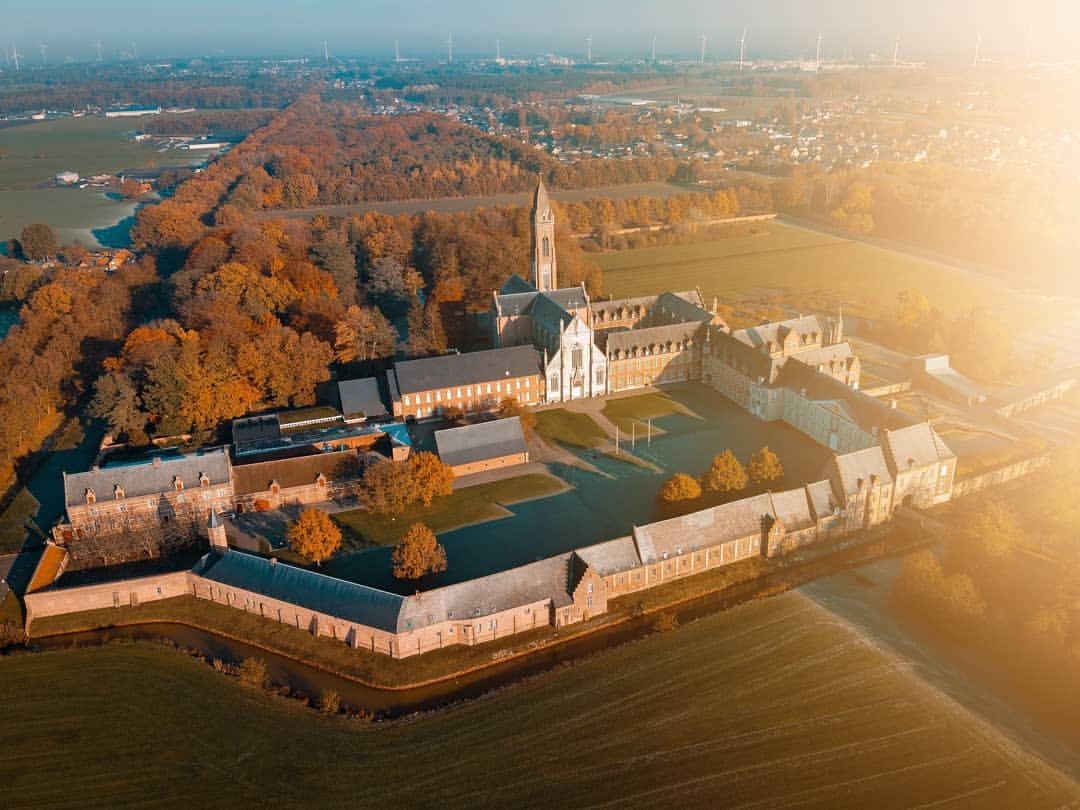 Luchtfoto abdij van Tongerlo 2019