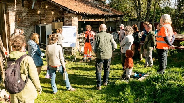 Op bezoek bij een woongemeenschap in een eeuwenoude vierkantshoeve
