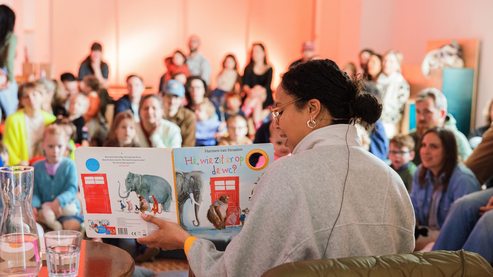 hetpaleis leest voor - maandelijkse voorleesmomenten voor de allerkleinsten