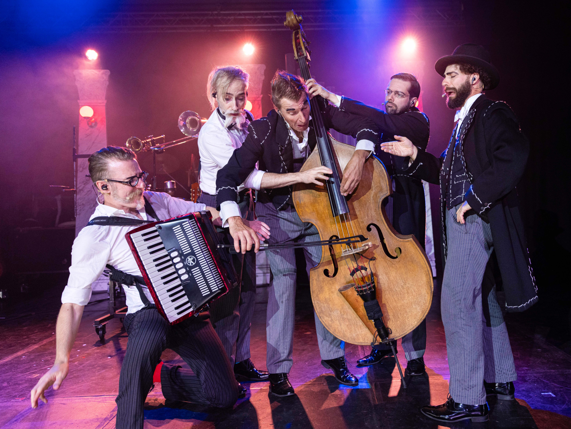 Släpstick (NL) - Schërzo (foto  Duncan Mc Glynn)