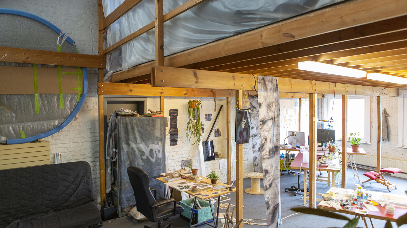 Level Five - Van Volxem