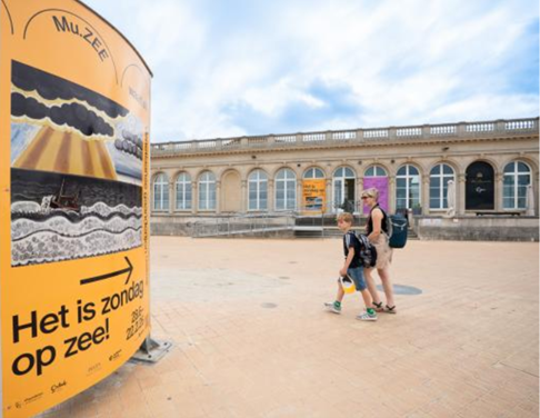 Het is zondag op zee!