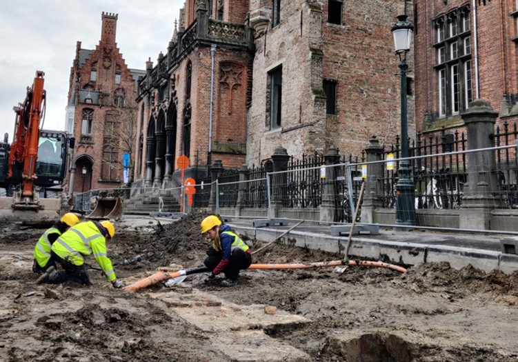 Opgraving voorgevel Sint-Jorisgilde, Brugge