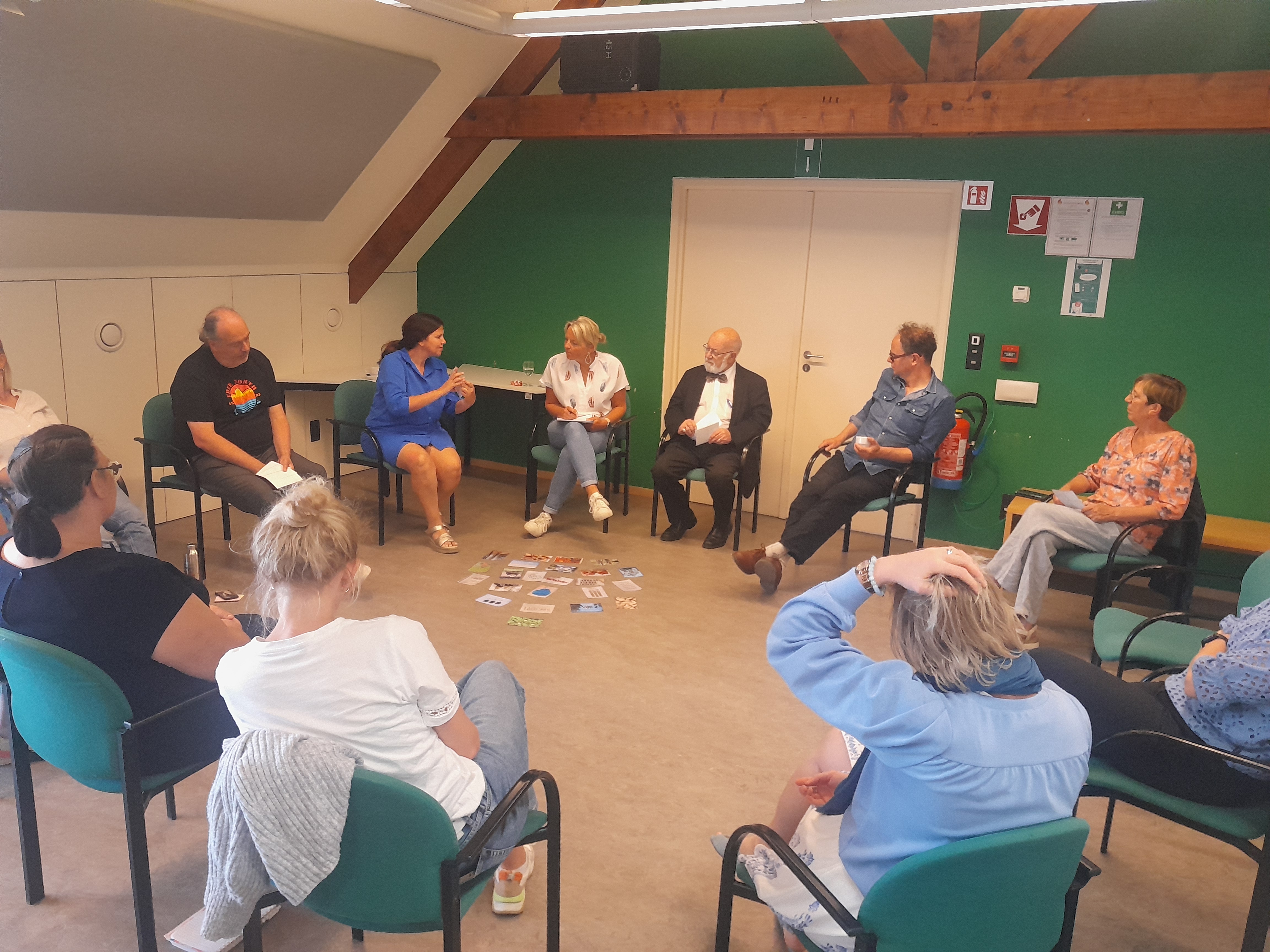 Vorming voor vrijwilligersverantwoordelijken over het begeleiden van kwetsbare vrijwilligers. Gratis voor onze eigen leden, betalend voor externen. 