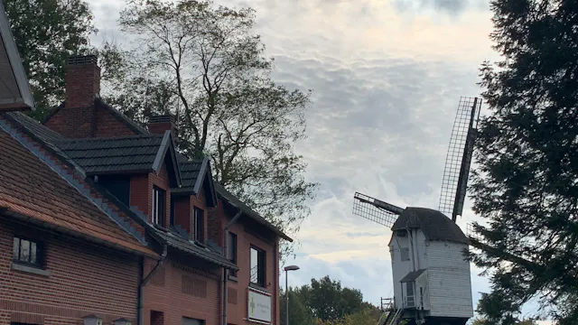 het molenhuis bij de molen