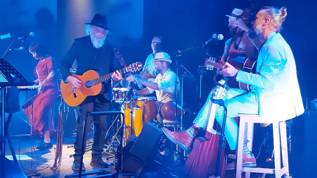 Las Minas Social Club