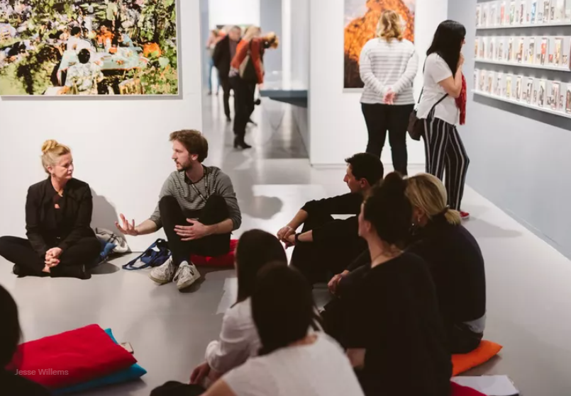 Rondleiding: Traag kijken naar kunst 