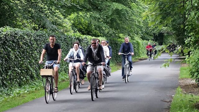 Onderweg naar een volgende pruuverkeshalte