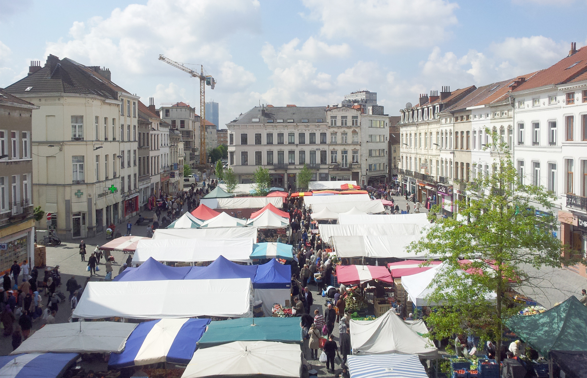 Marché du dimanche à Molenbeek - Place Communale