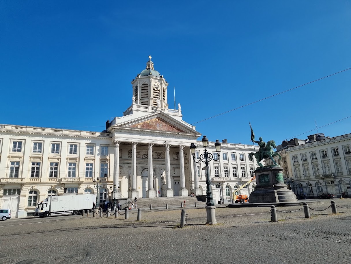 Architecture and power