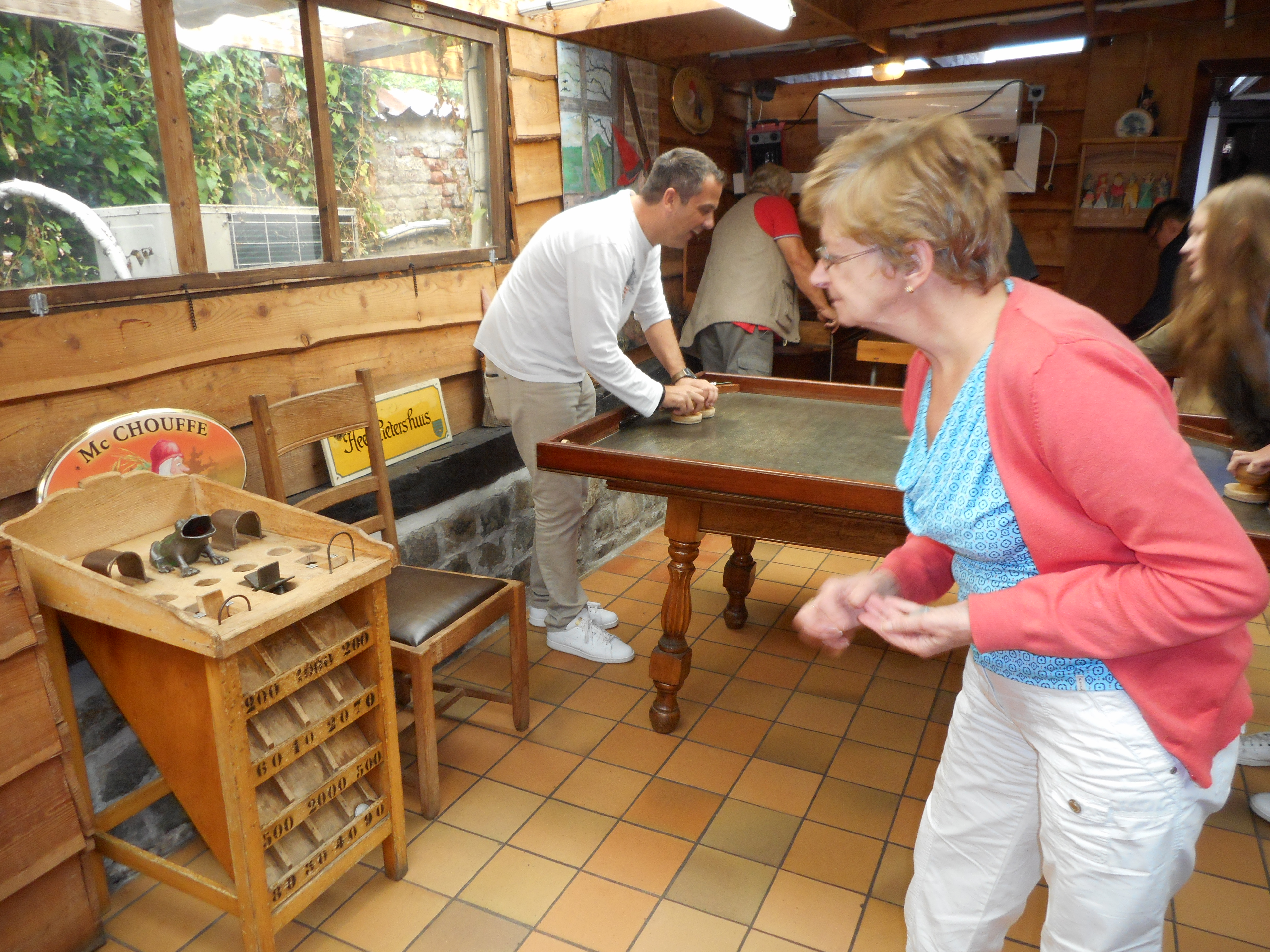 oude volksspelen: de pudebak