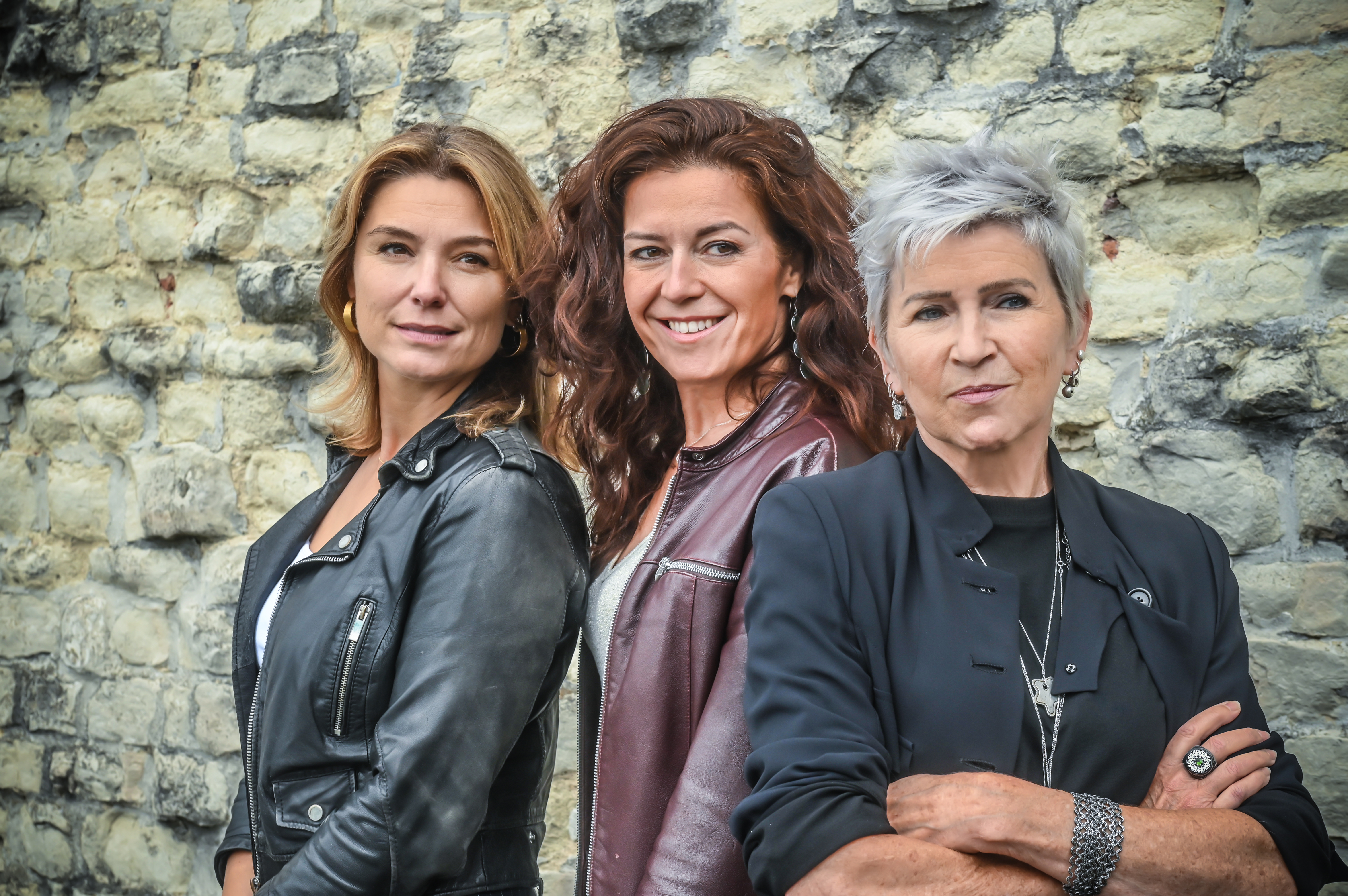 Evi, Andrea, Amaryllis