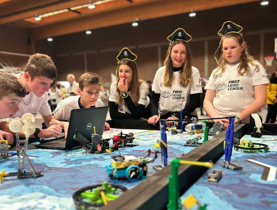 FIRST LEGO League BeLux-kampioenschap op be-MINE-locatie in Beringen