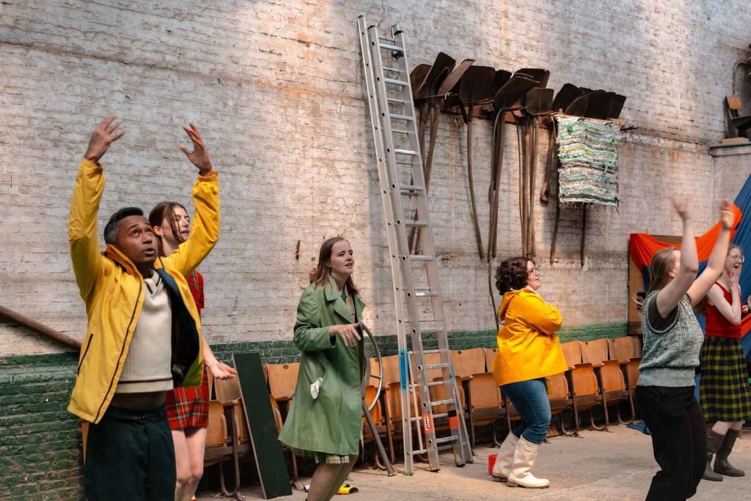 Spelen en kijken: Loro speelt Laura i.s.m. Compagnie Cecilia