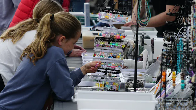 Antiekmarkt & Brocantemarkt Eke