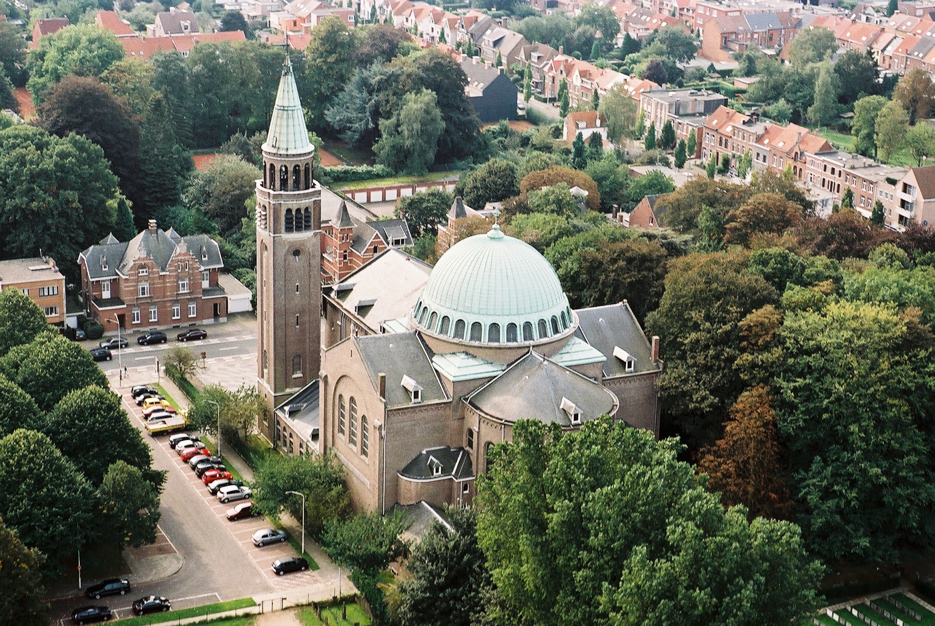 OLV-van-Lourdesbasiliek Edegem