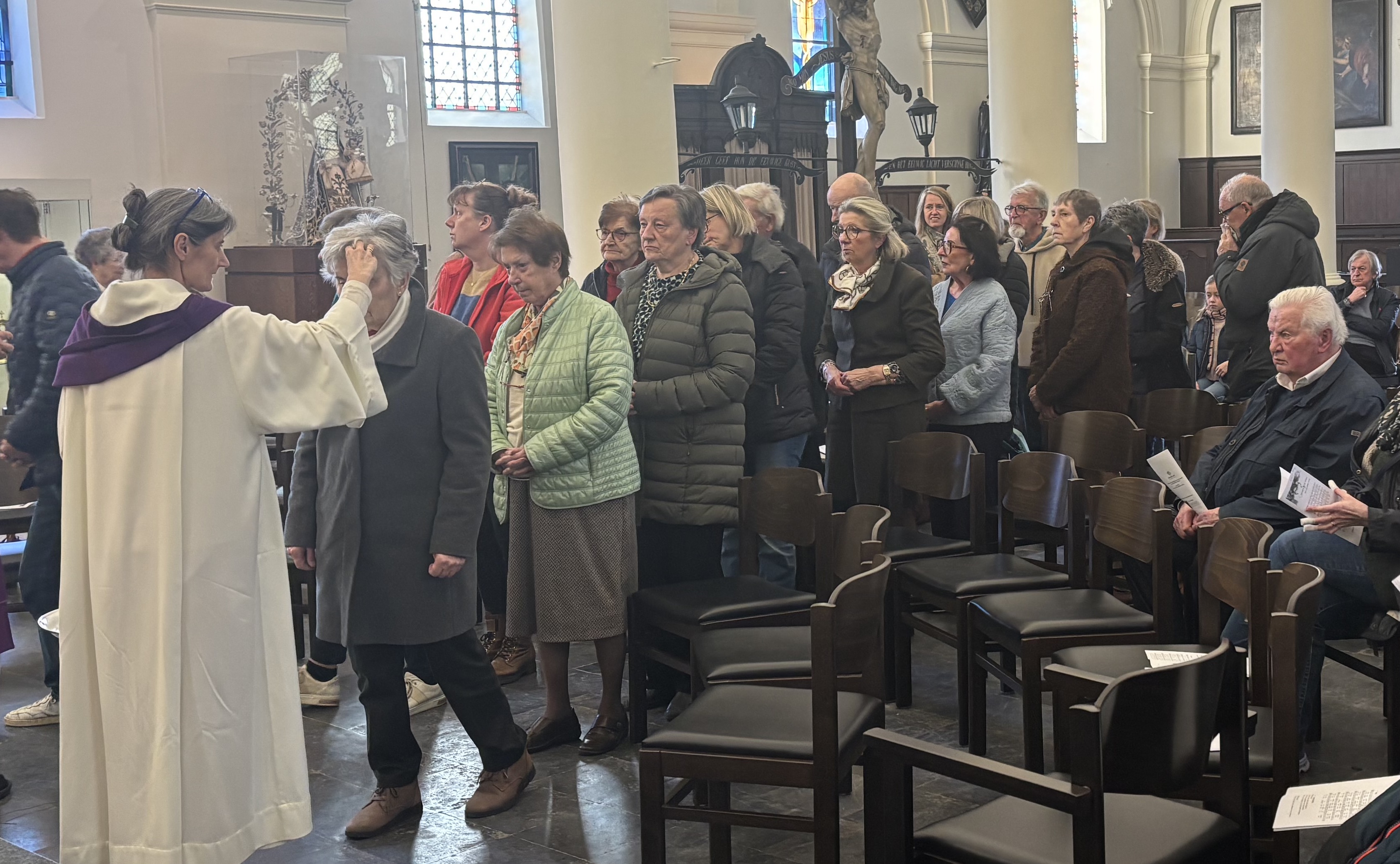 Aswoensdag in de kerk van Deurle