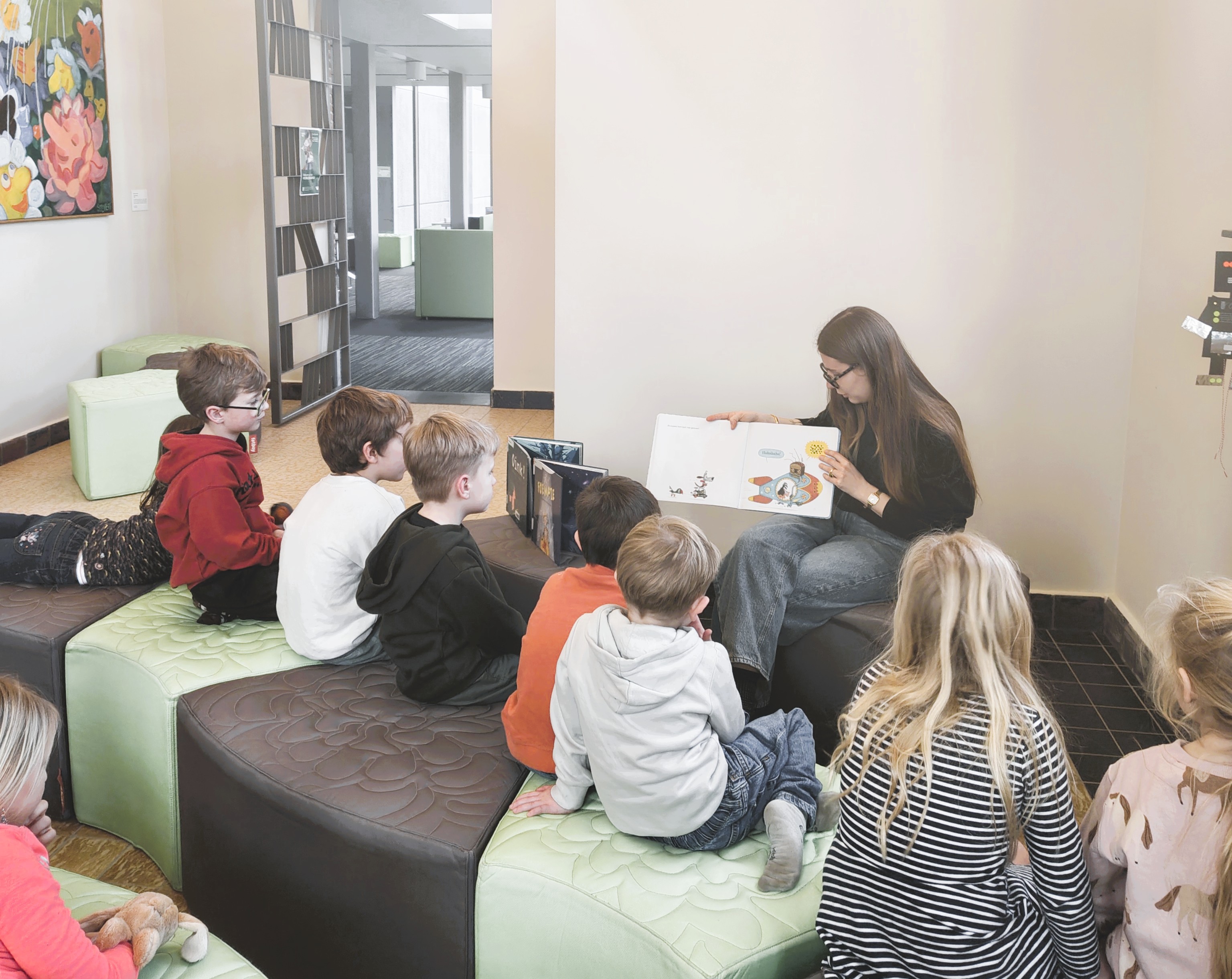 Voorleesuurtje filiaal Moerbeke