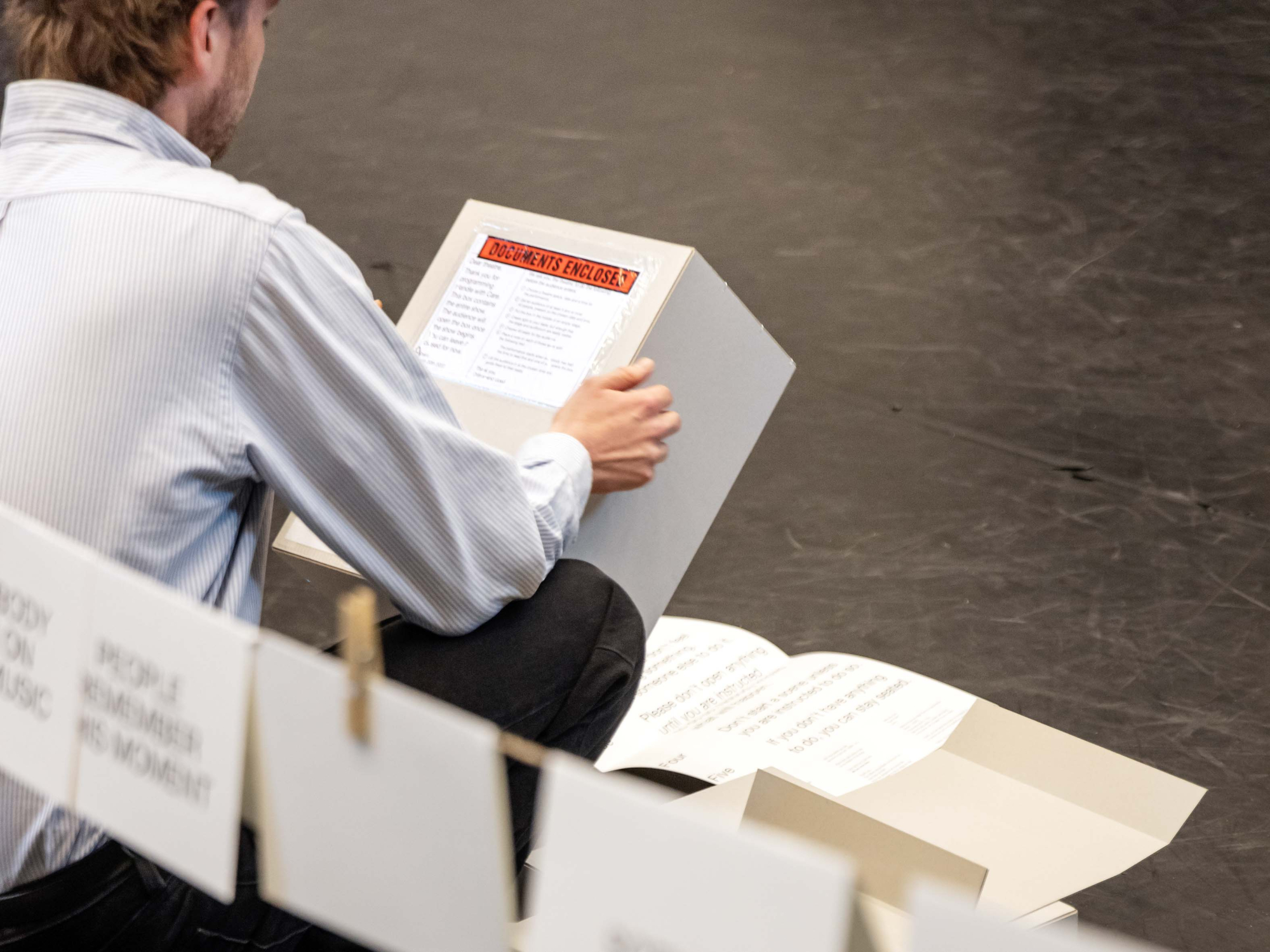 Ontroerend Goed - Handle with Care (foto  Ans Brys)