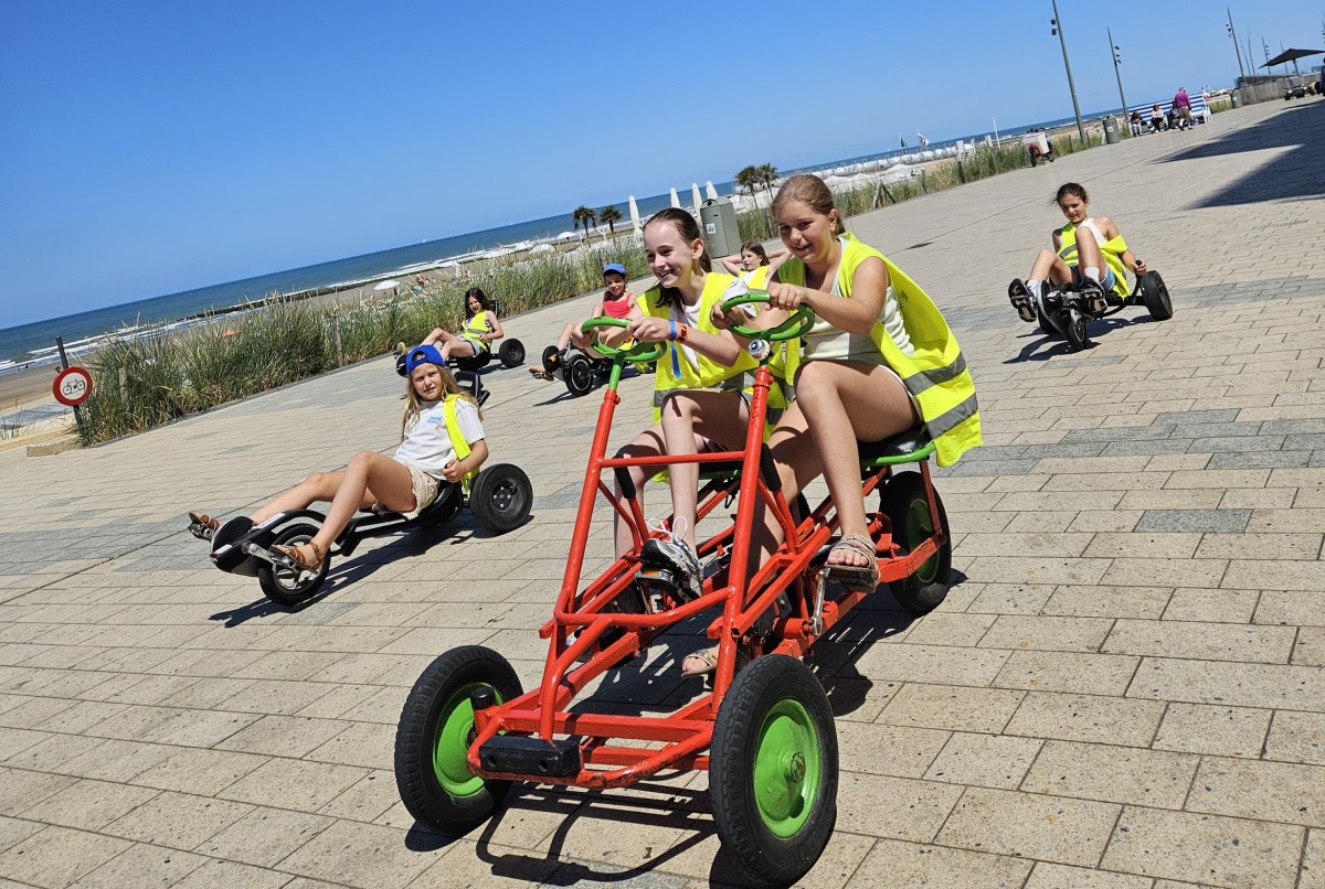 De Mol: Hawaiian Beach