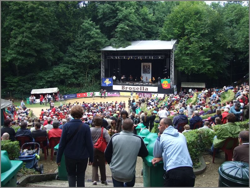 Brosella Folk and Jazz 2013