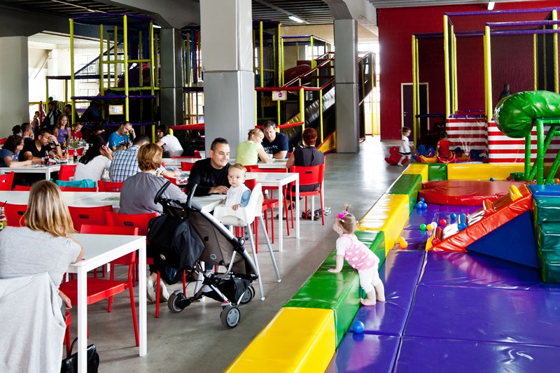 Binnenspeeltuin 't Speelmijntje Genk