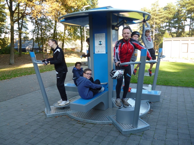 Denfit outdoor fitness