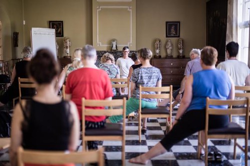 Stoel- en kantooryoga