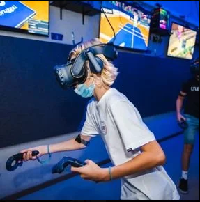 VIRTUAL REALITY GAME