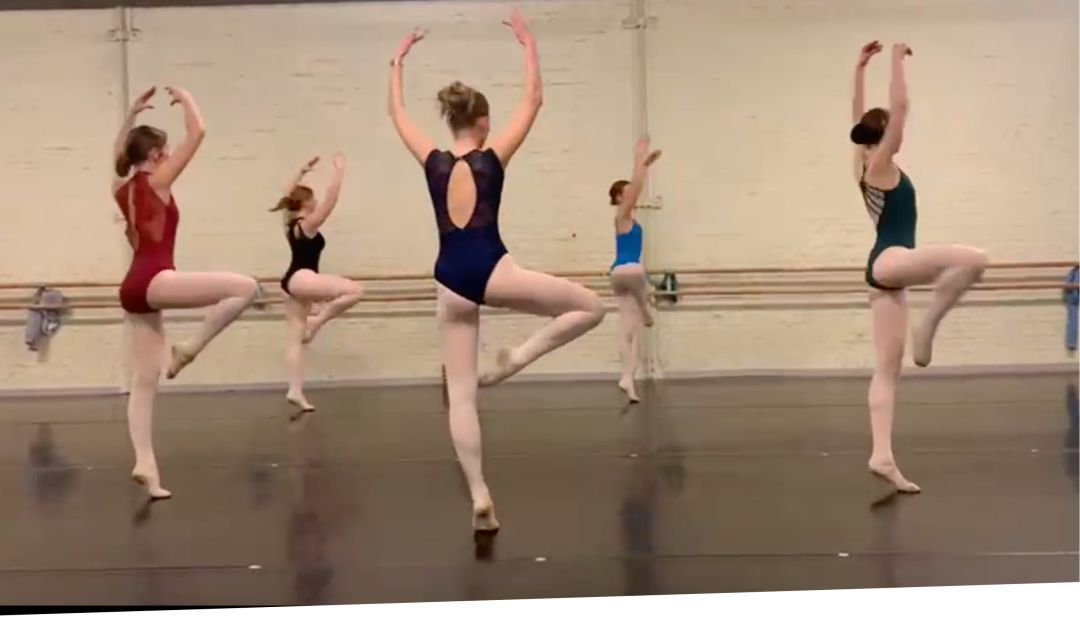 klassiek_ballet_nicole_jongeren_danshuis_de_ingang.jpg