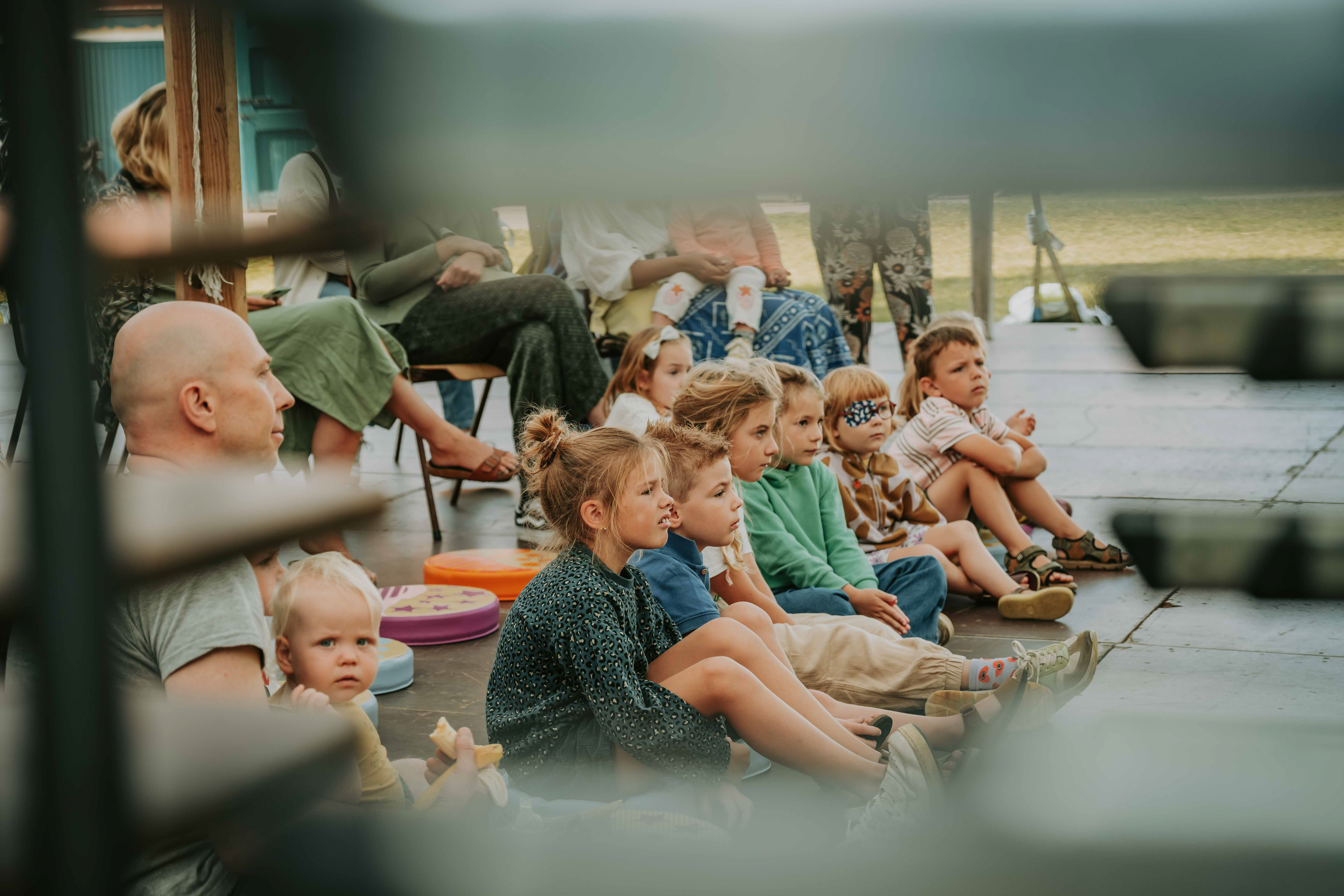 voorleeshalfuurtje shelter