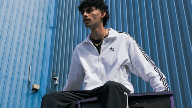 Ino Casablanca - Jewel Usain - Folie's & many more