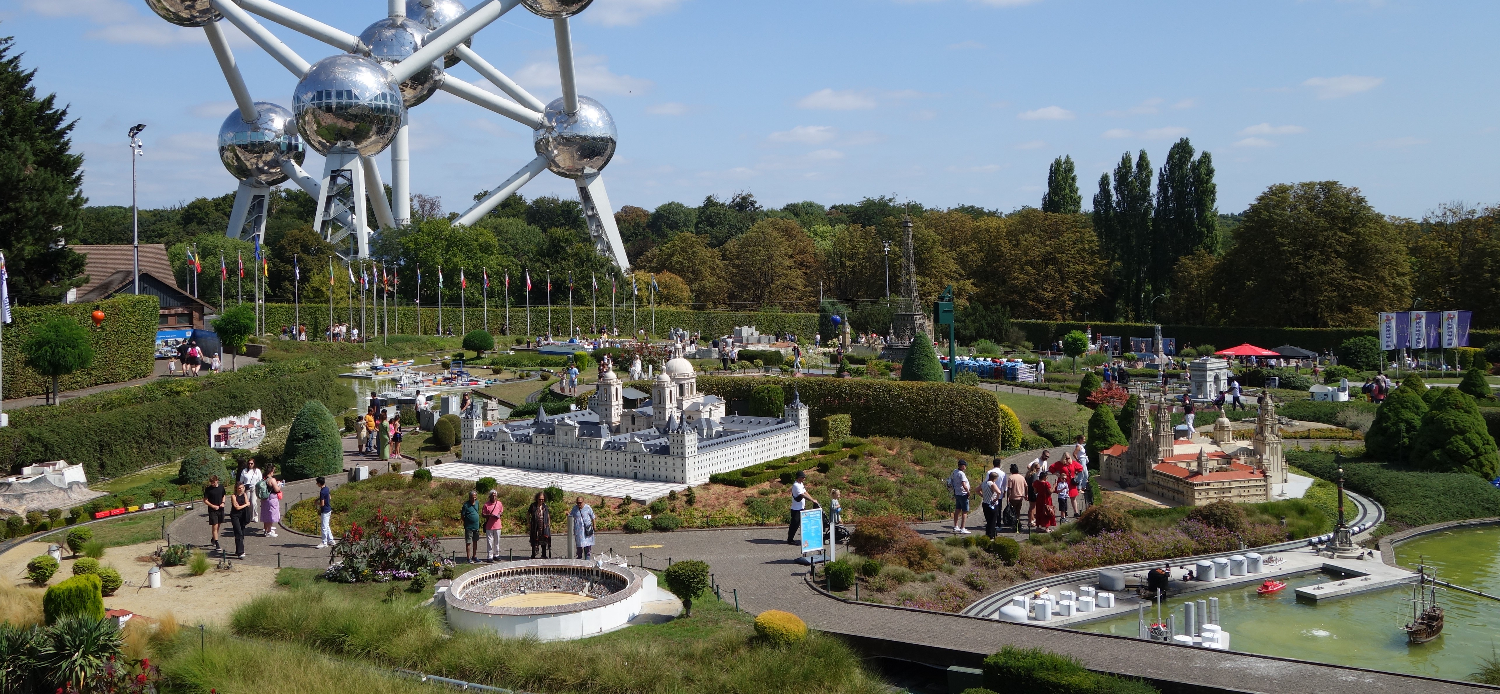 Mini-Europa Brussel Miniatuurattractiepark Familie-uitje Atomium