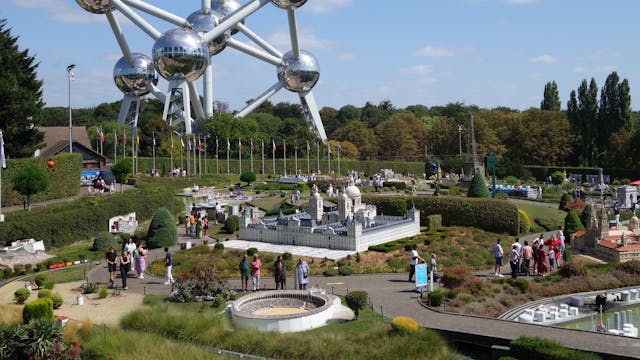 Mini-Europa Brussel Miniatuurattractiepark Familie-uitje Atomium