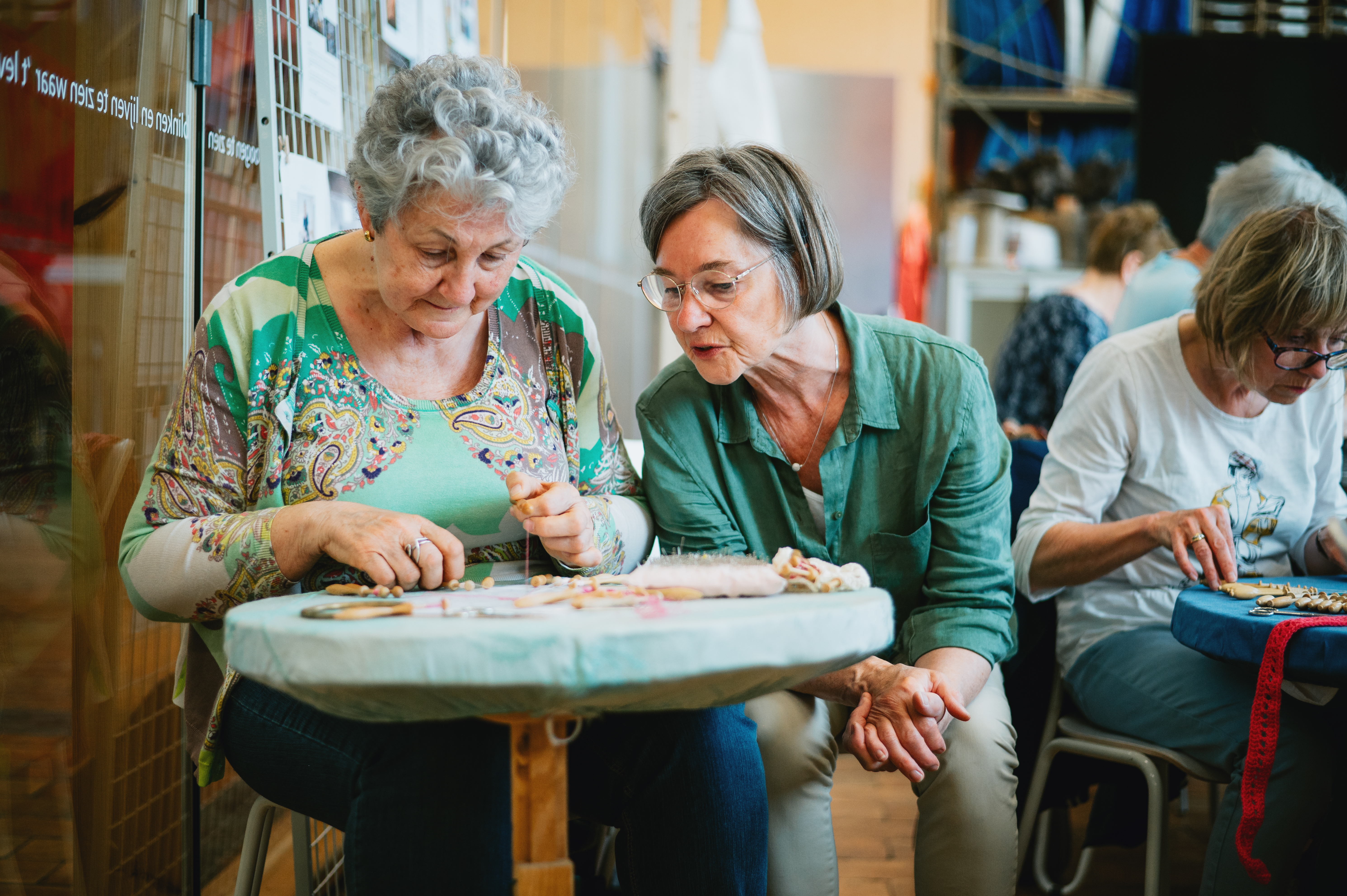 Open atelier kantklossen in Studio Texture