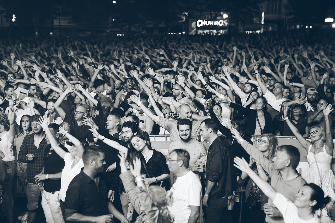 bal National ambiance