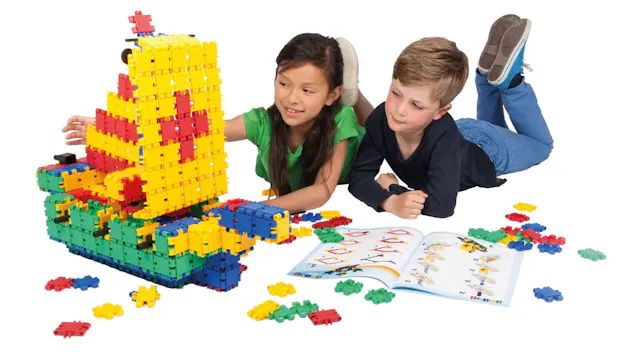 Kidskriebels - Lego en Clics bouwkamp