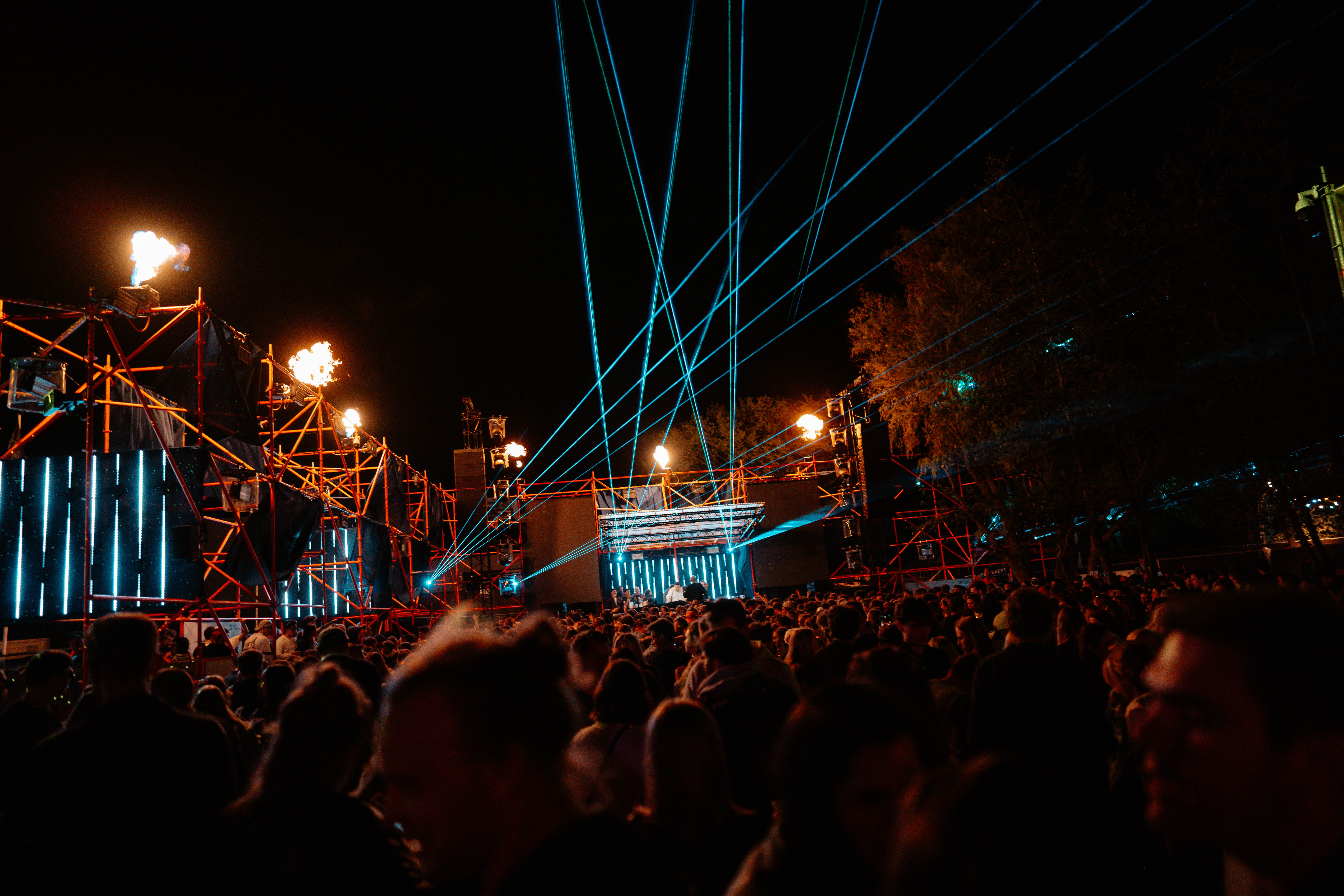 Mainstage Parsidance Festival