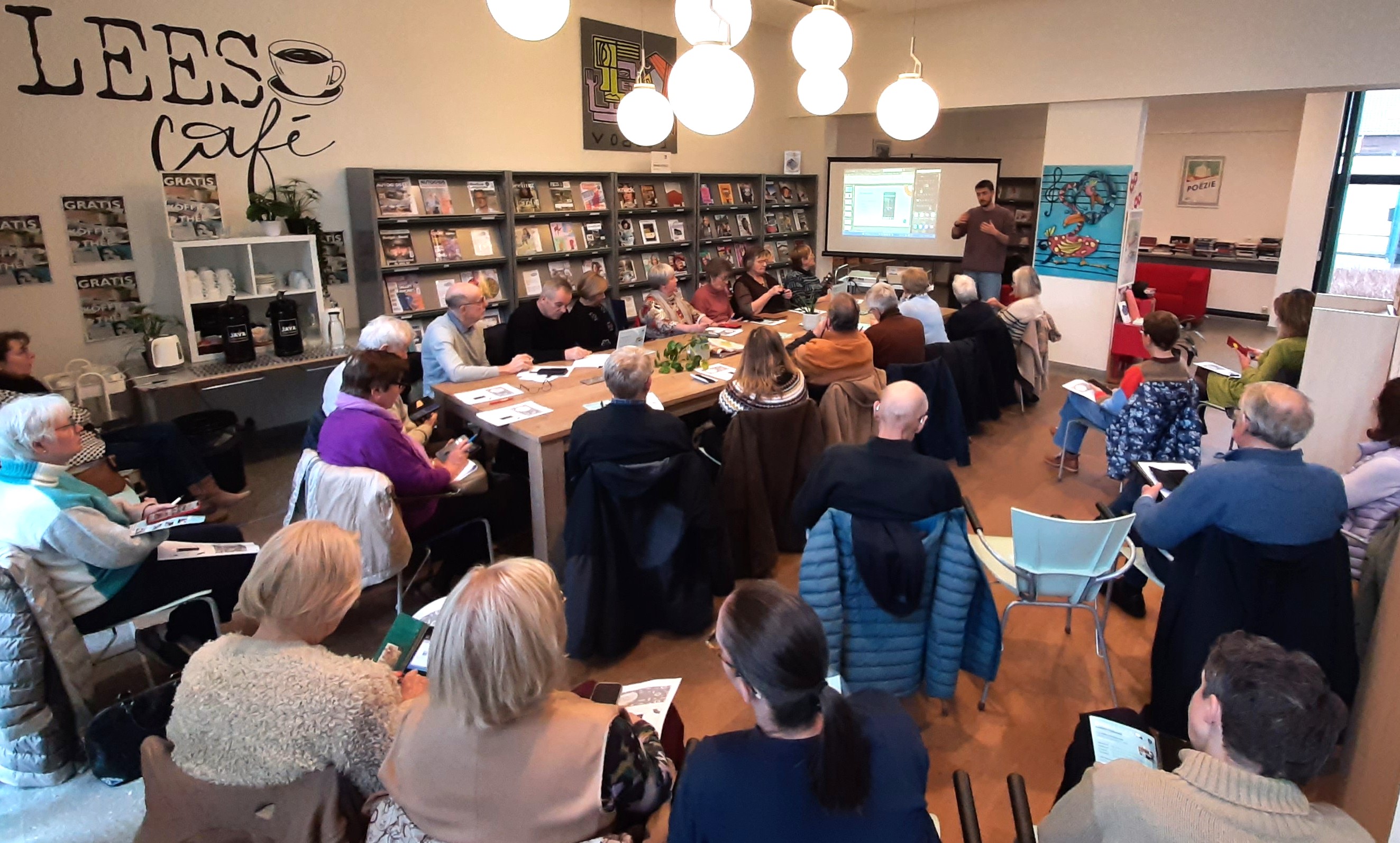 Digisessie in vrijetijdspunt (Bib) Rodeheide jan. 2026
