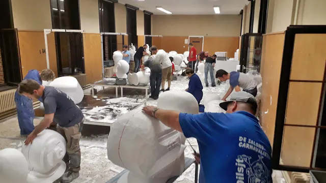 Bezoek het piepschuim-atelier