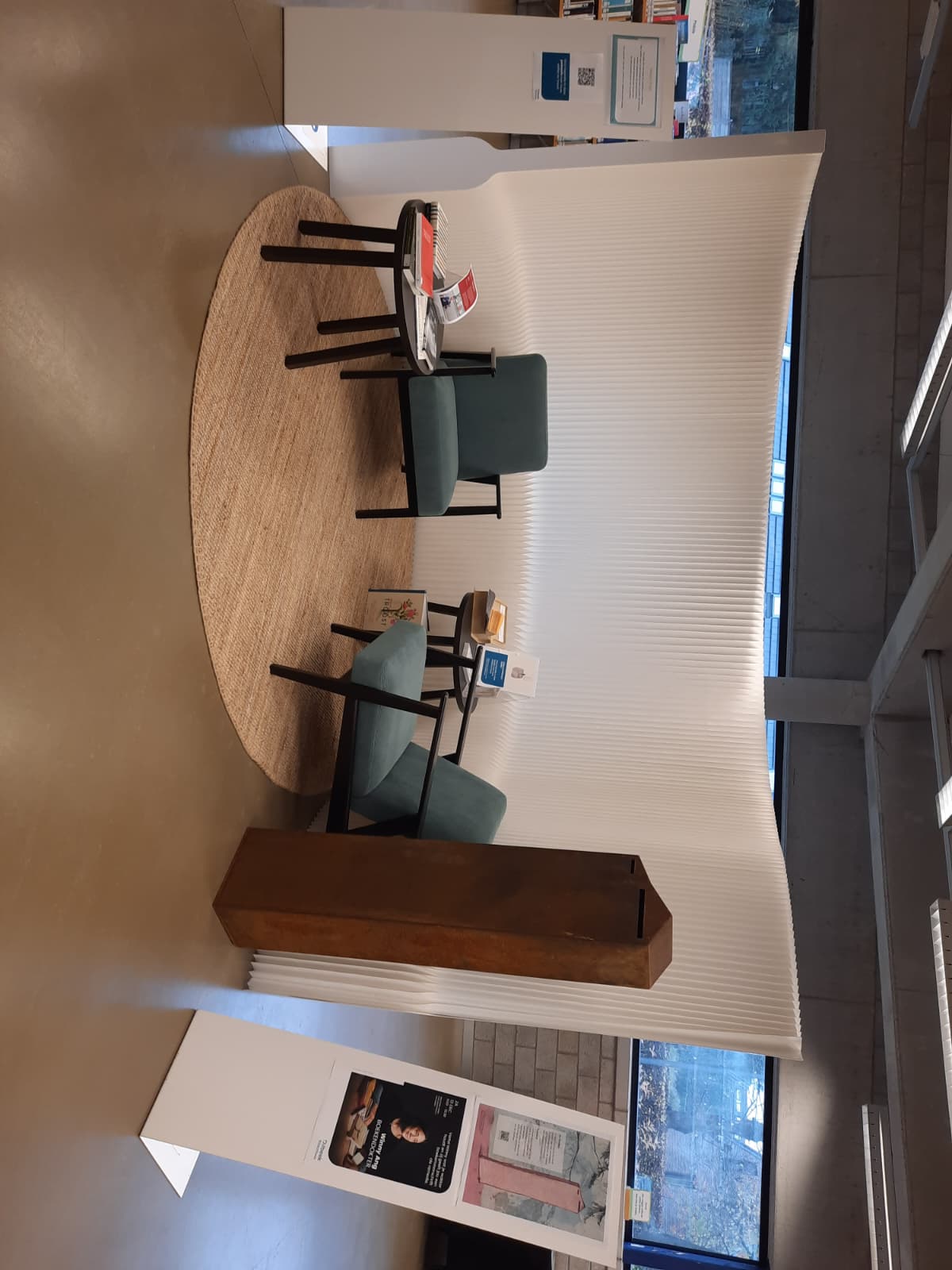 Troosthoek en Huisbus Bibliotheek Dilbeek