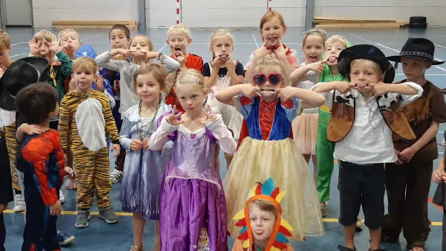 File name kampfoto.jpg