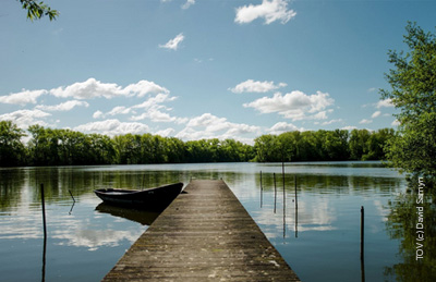 35 km -&nbsp;Van de gezellige drukte van het Donkmeer naar de weidse rust van de Kalkense Meersen en daarna een duik in de zwemvijver van provinciaal domein Nieuwdonk.