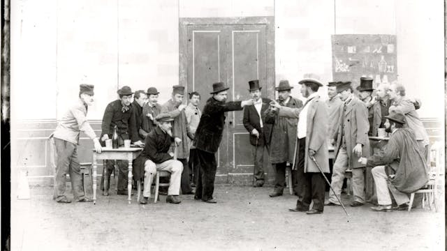 Toneelspelers tijdens toneelopvoering begin 20ste eeuw in zaal Concordia, Tongeren