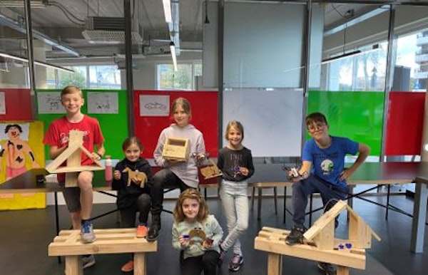 stem-academy@pxl.be