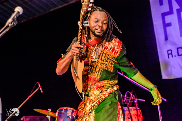 Hidden Jams - garageconcert: Shak Shakito