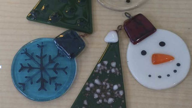 workshop decoreer je eigen kerstballen